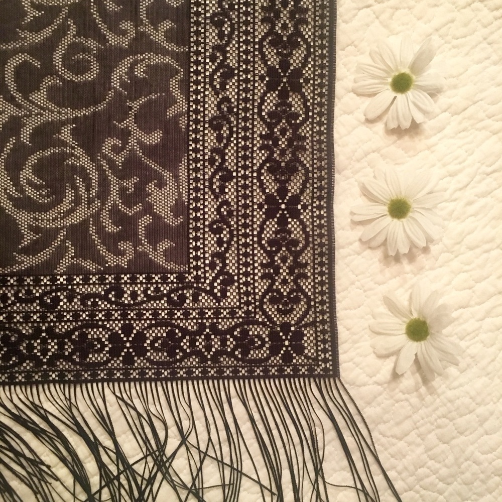 Midnight Walk Net Shawl